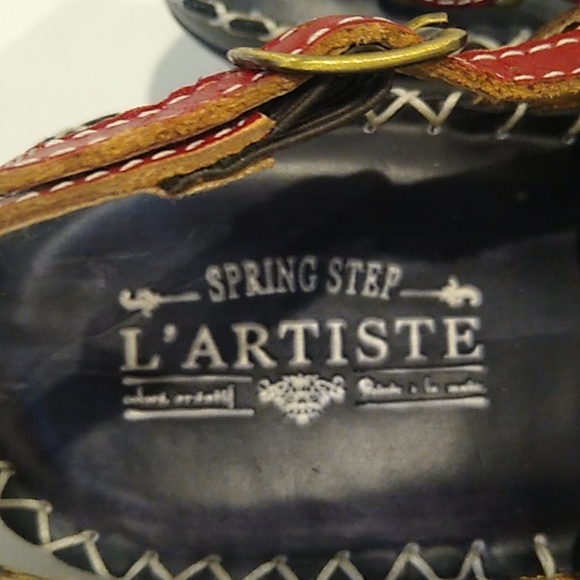L'Artiste Spring Step Dreamer Size 41  Leather Strappy Heel Sandals Red Black - Picture 9 of 11